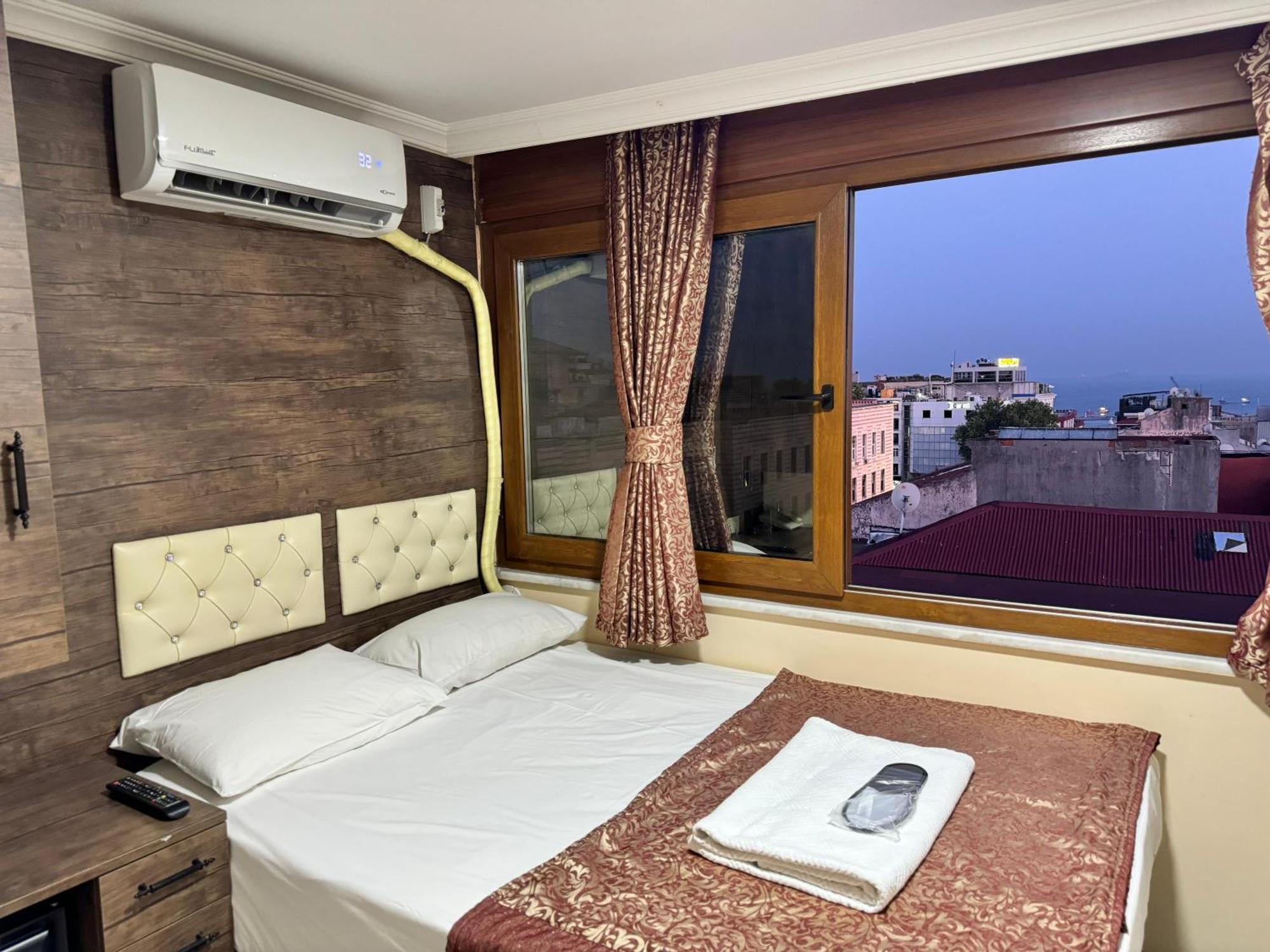 Hotel Visa Istanbul Exterior photo