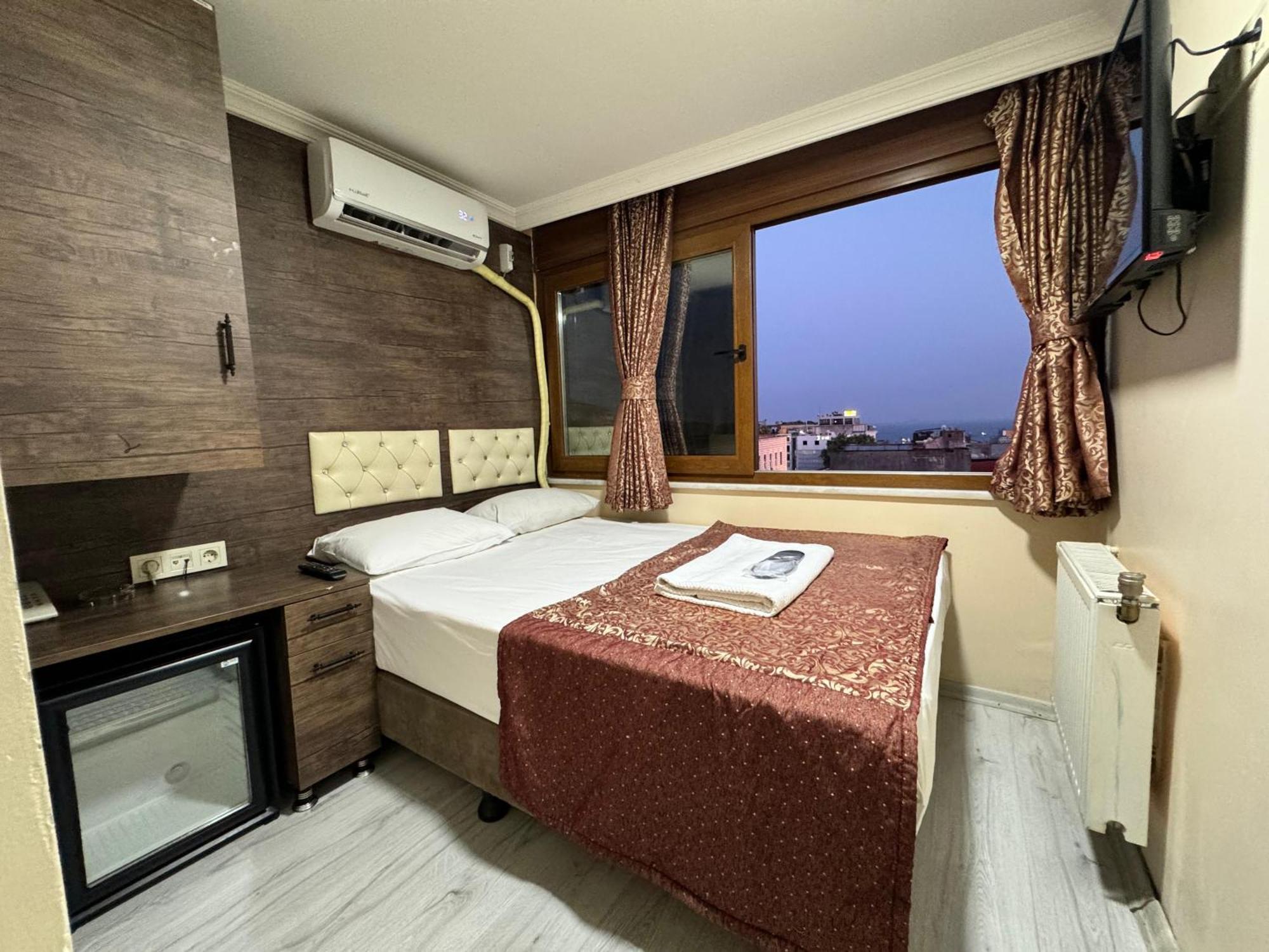 Hotel Visa Istanbul Exterior photo